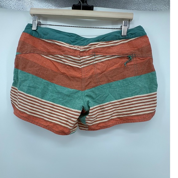 Patagonia Womens Board Shorts Size 8 Multi-Color Striped Surf Beach Outdoor - Picture 3 of 7